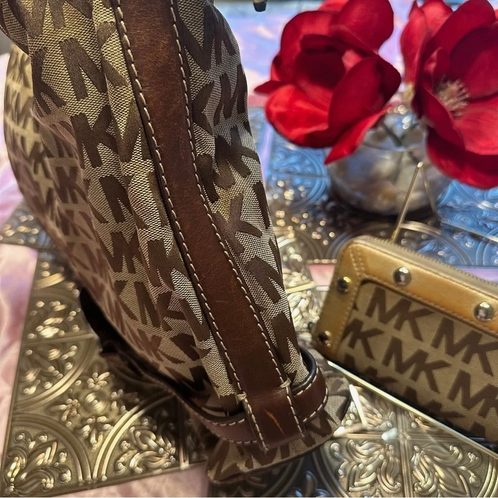🌹VINTAGE Michael Kors • Brown Logo Large Hobo Bag Wallet Bundle